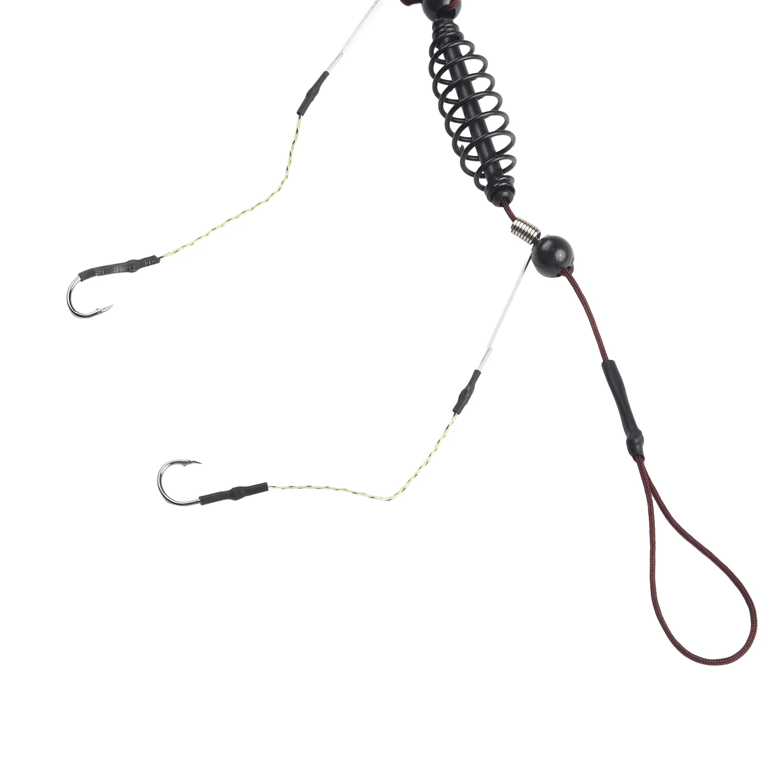 Привязанные рыболовные снасти