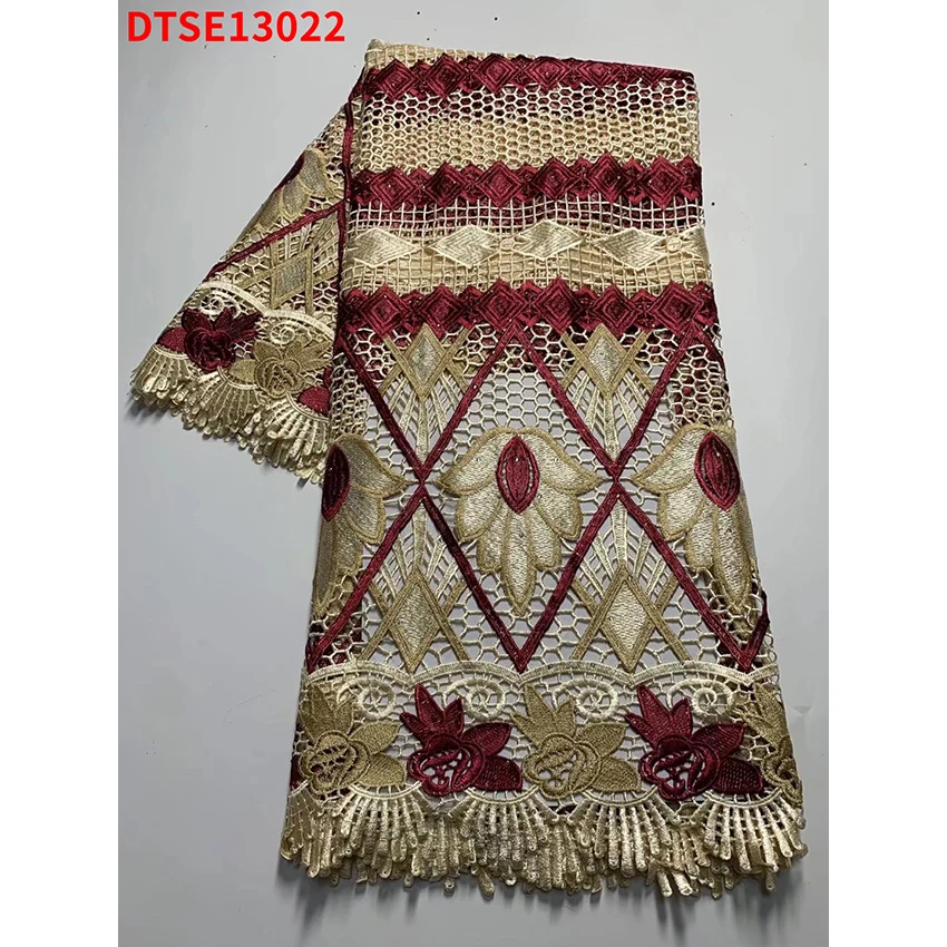 Water Soluble Cloth Sequence Diamond Shape Printing Lace Fabric Suitable For Ladies Wedding Dress DTSE13022b |