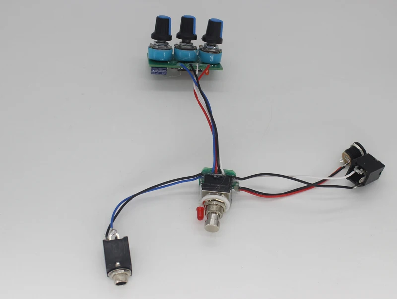 

Diy Handmade Guitar Effector Simulates Tube Sound Gain Overload Fuzzy Single Block Effector Circuit Board