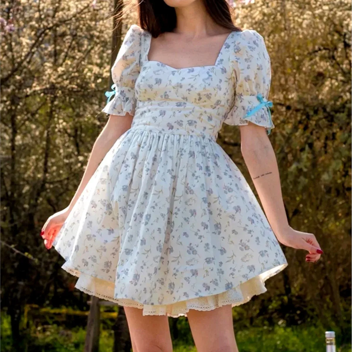 

Женские праздничные Повседневные платья 2023, шикарные Летние Платья с цветочным рисунком, оборками и пышными рукавами, открытой спиной