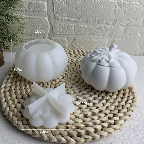 Силиконовая форма для свечи "Ведьма Тыква"