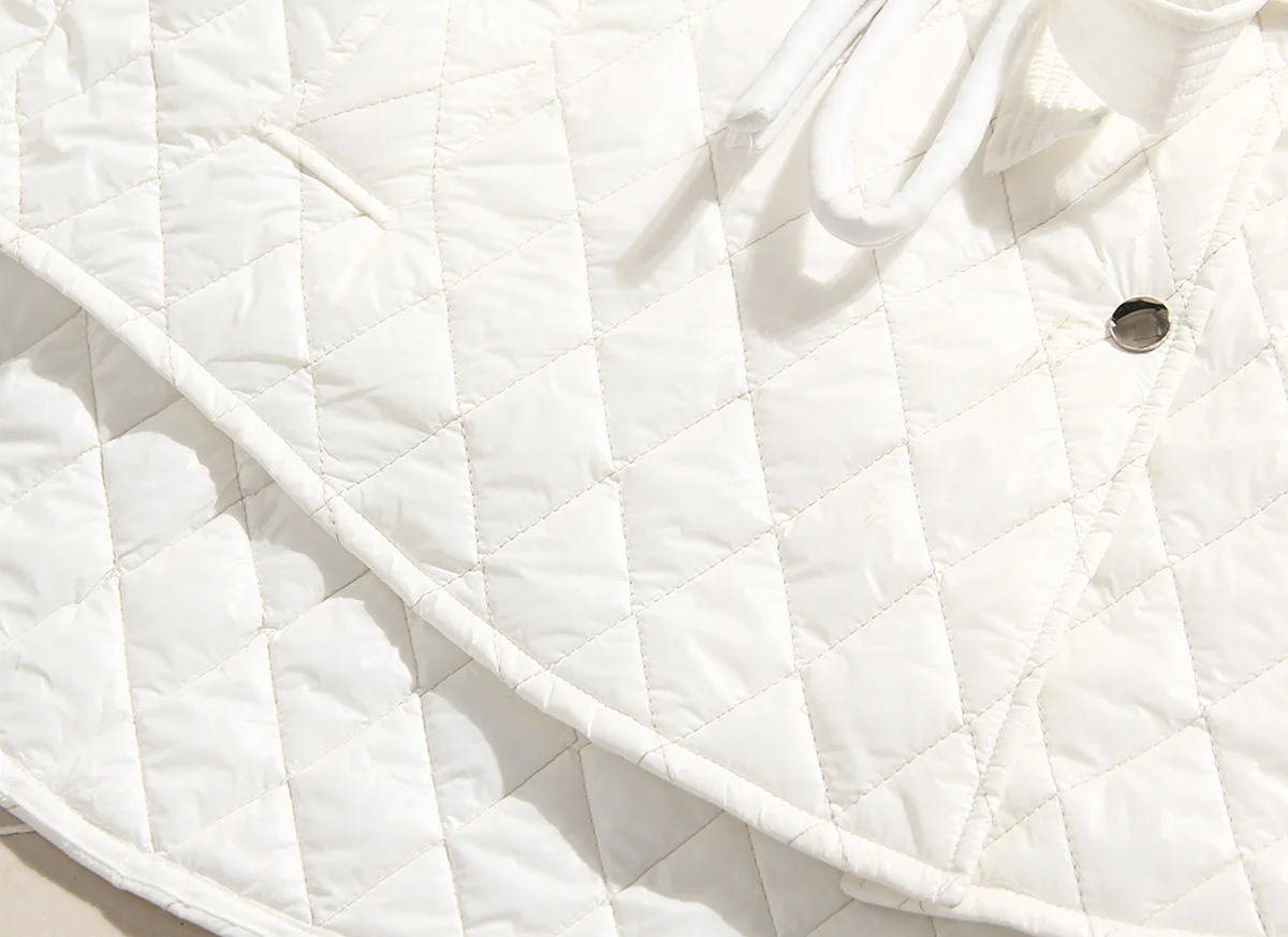 Chinese Style 2021 Winter Thin Quilted Jacket Bow and Shiny Diamond Plaid Buckle Coat Fashion Trendy Streetwear