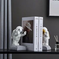 resin astronaut sculpture bookend ornaments modern home living room decor room bookcase desktop decoration accessories gift
