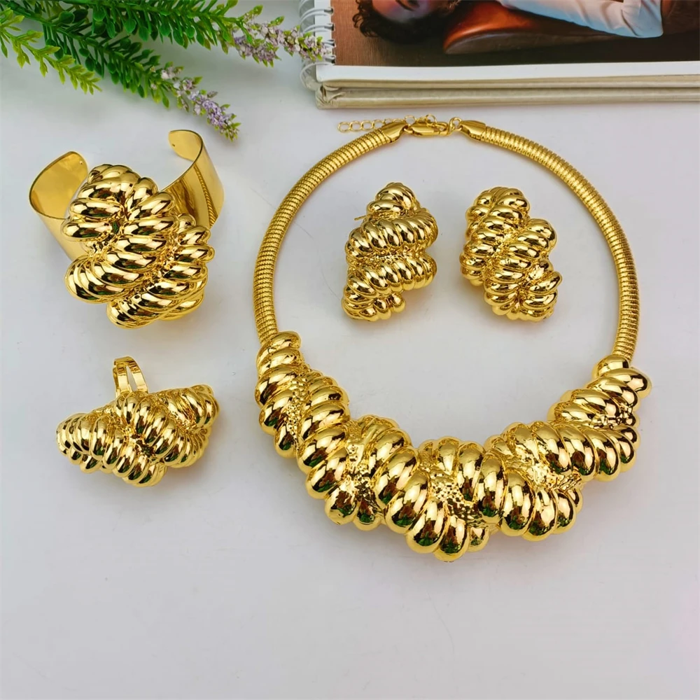 Женский комплект украшений в итальянском стиле ожерелье и серьги