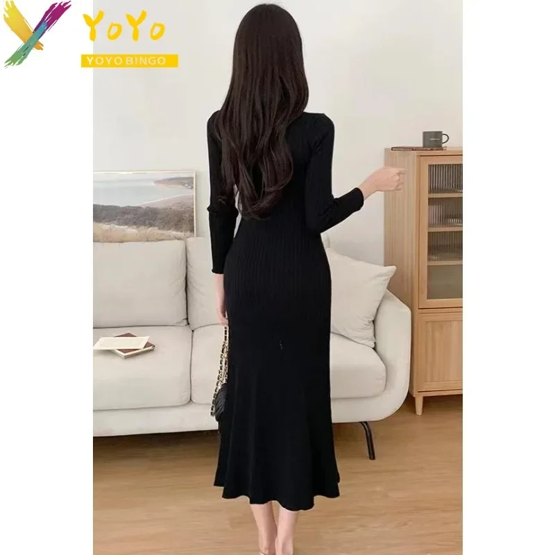 Женское трикотажное платье-свитер с V-образным вырезом и длинным рукавом