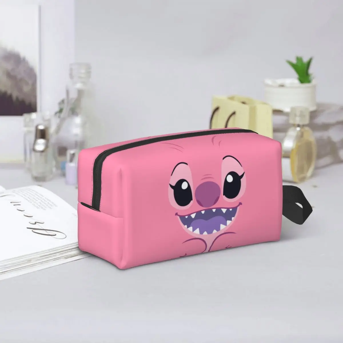 Изготовленная на заказ стежка и лицо ангела аниме-фильм дорожная косметичка для