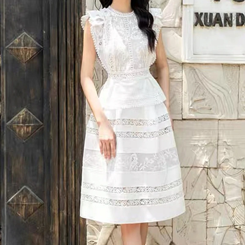 

White Lace Party Dresses for Woman 2022 Sleeveless O-neck Patchwork Dress Bodycon Female Summer Ruffles Clothing Hook