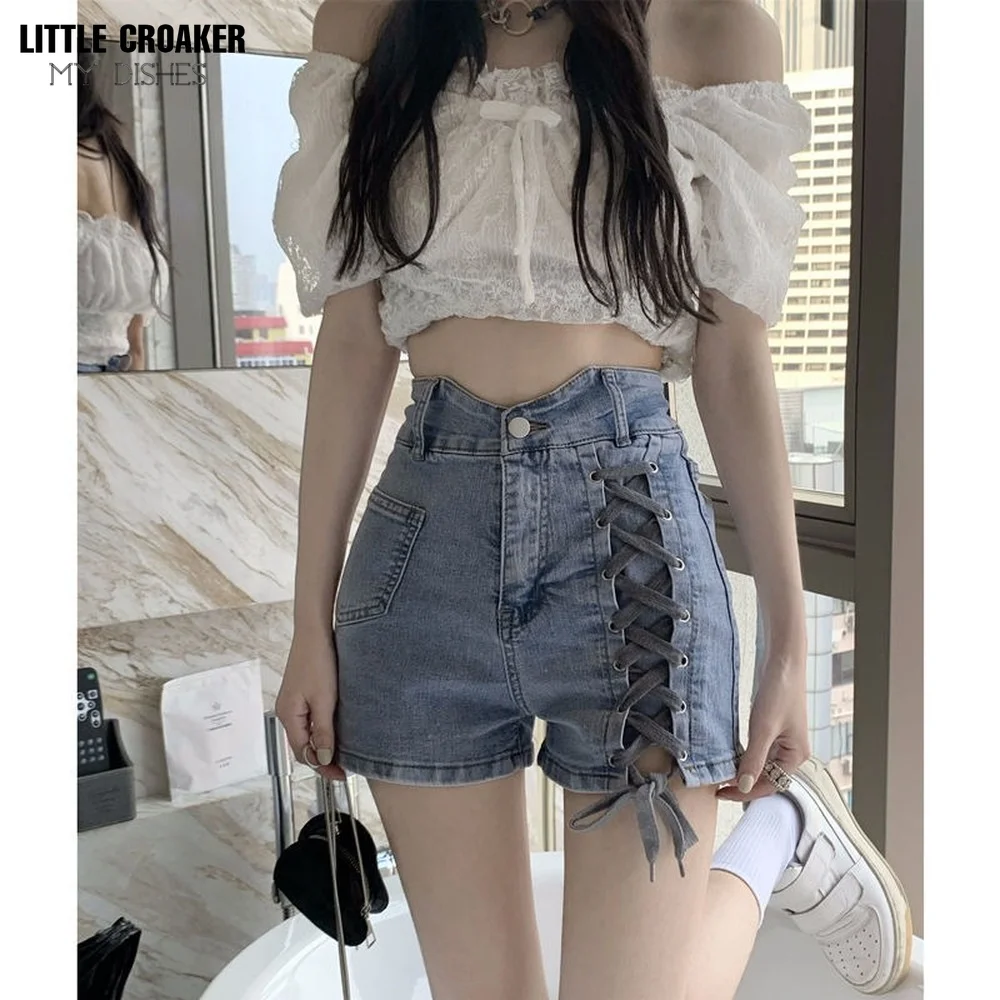 

2022 Sexy Low Waist Bandage Denim Ripped Hole Short Jeans Women Mini Skinny Sexy Club DJ Dance Shorts New Blue Black