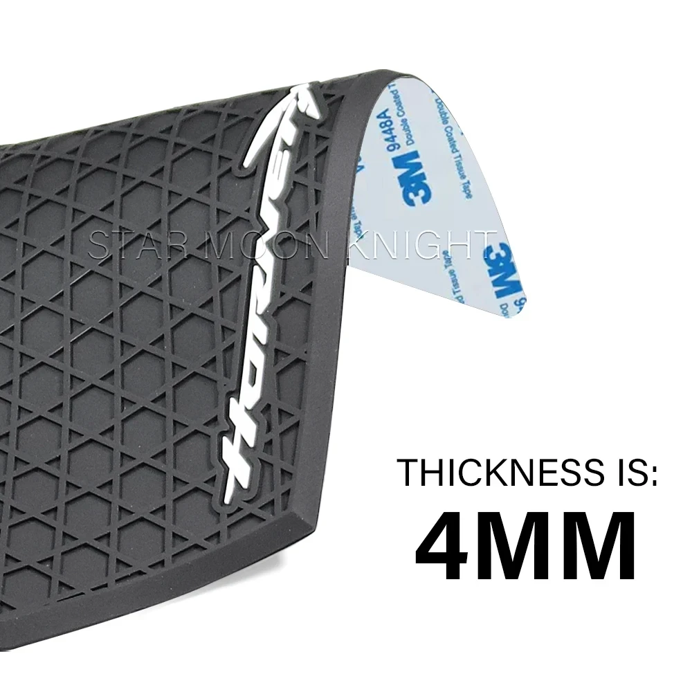 Рисунок 2 - Наклейки на бензобак для мотоцикла