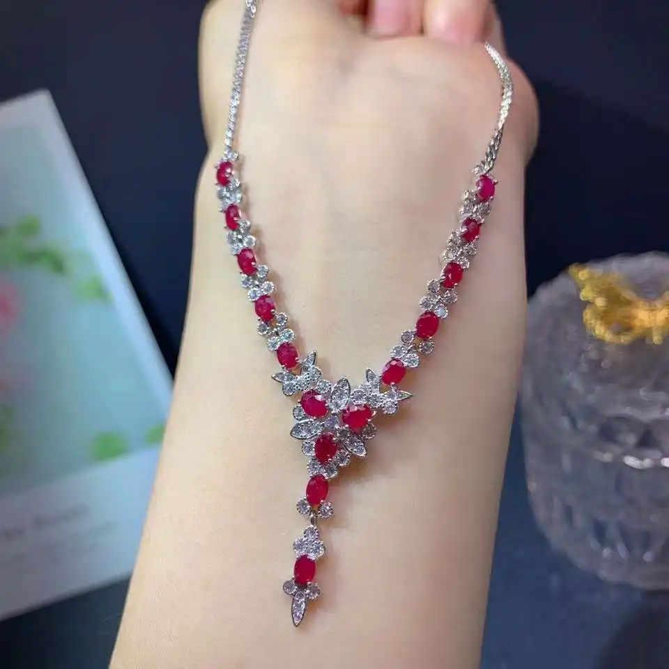 

Luxurious cute flower tassels Natural red ruby necklace Pendant S925 silver natural gemstone necklace woman wedding jewelry