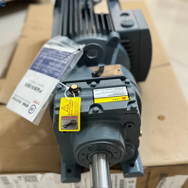 Фото Мотор-редуктор 1100W 1500W 2.2KW, чугунный, RF57, вертикальный, цилиндрический, с редуктором скорости и коробкой передач №5