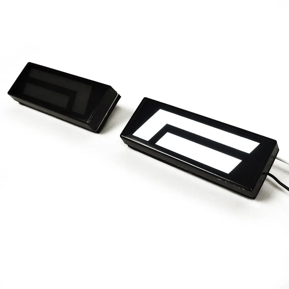 Поворотники светодиодные (LED) L-образные (2 полосы) черные с белым светом для Лада