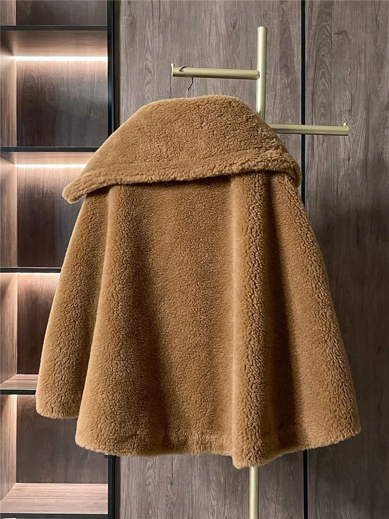 2022 Women Winter Coat Teddy Bear Short Coat Turn-Down Collar One Button Alpaca Fur Cape Outwear Loose Style Fashion enlarge