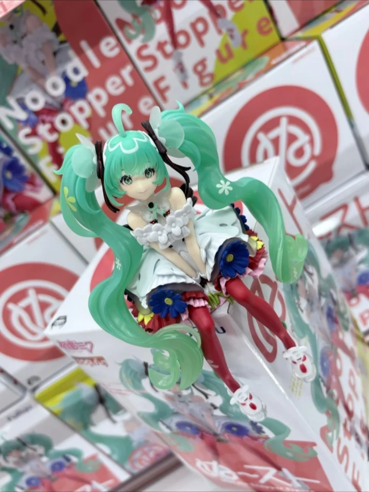 Фото Фигурка-стоппер для лапши FuRyu VOCALOID Japan Live Tour Yoneyama Mai, 14 см, статуэтка виртуальной певицы, настольное украшение, игрушка, подарок №2