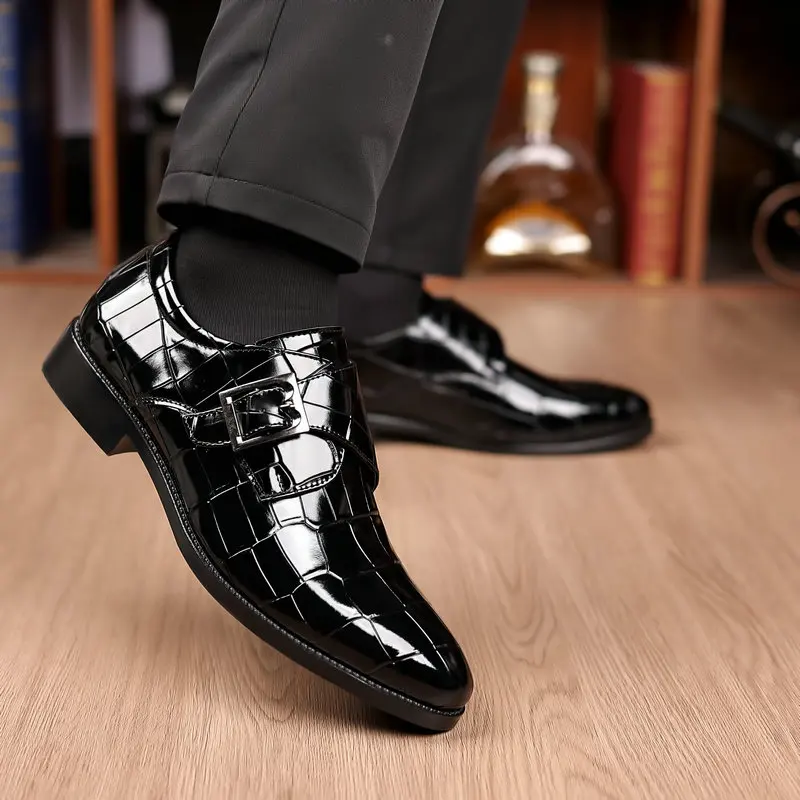 Туфли мужские классические однотонные винтажные без застежки на ремешке с