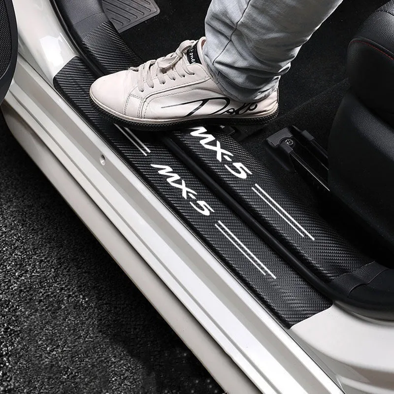 Автомобильная наклейка из углеродного волокна защитная полоса на дверь