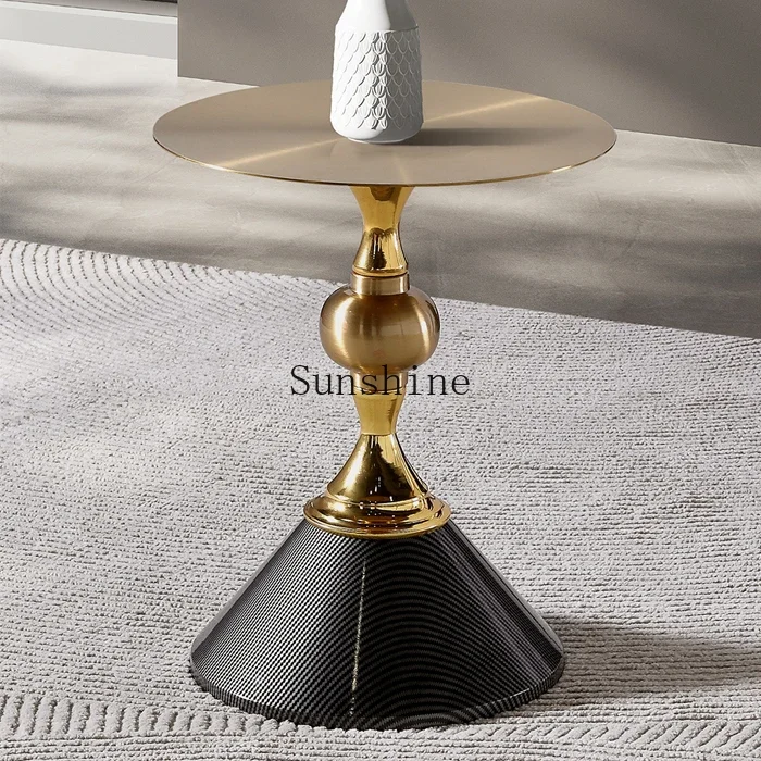 Гостиная черный стеклянный диван балкон повседневный круглый столик небольшой