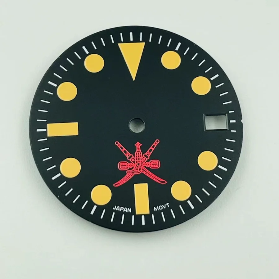 New Vintage NH35 Dial Modified Mechanical Watch NH36 Green Luminous Diving Watch Font Diameter 28.5mm