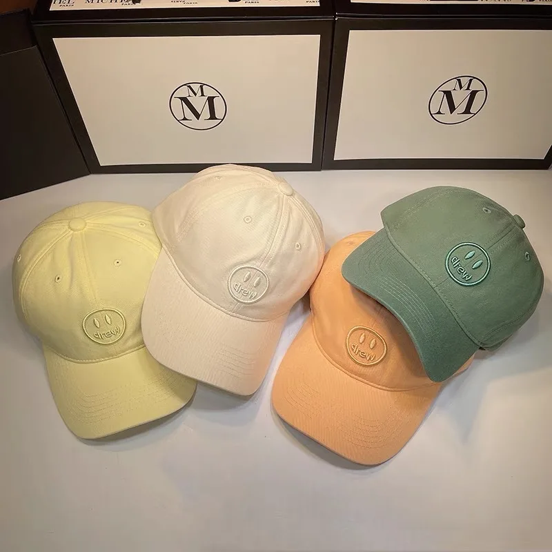 

Новинка 2022, бейсбольная кепка, летняя модная кепка со смайликом и вышивкой от известного бренда, Высококачественная Кепка, кепки в стиле хип...