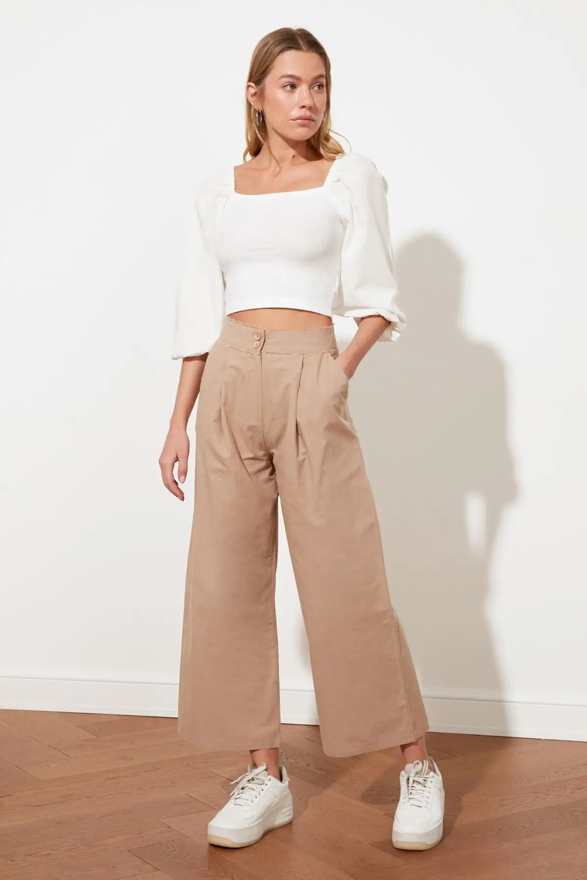 

Широкие брюки-клеш trendwestern TWOSS21PL0296