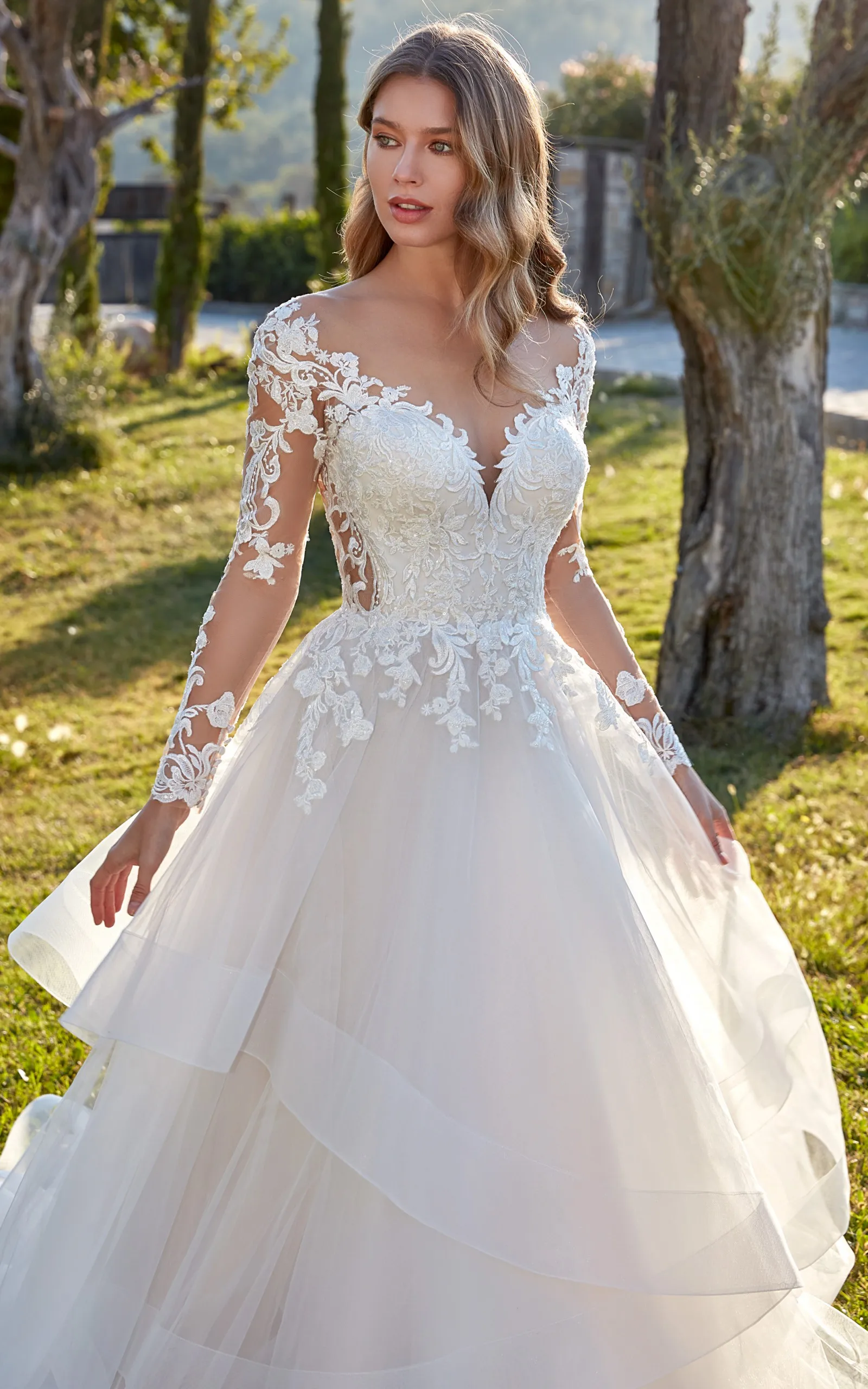 Рисунок 3 - Многослойное бальное платье MACDOUGAL