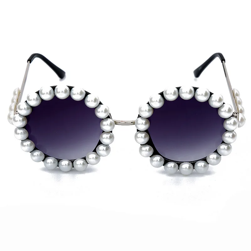 

Retro Personality Pearl Round Frame Sunglasses Fashion Trend Street Style Diamond Gray Ocean Lens Sunglasses