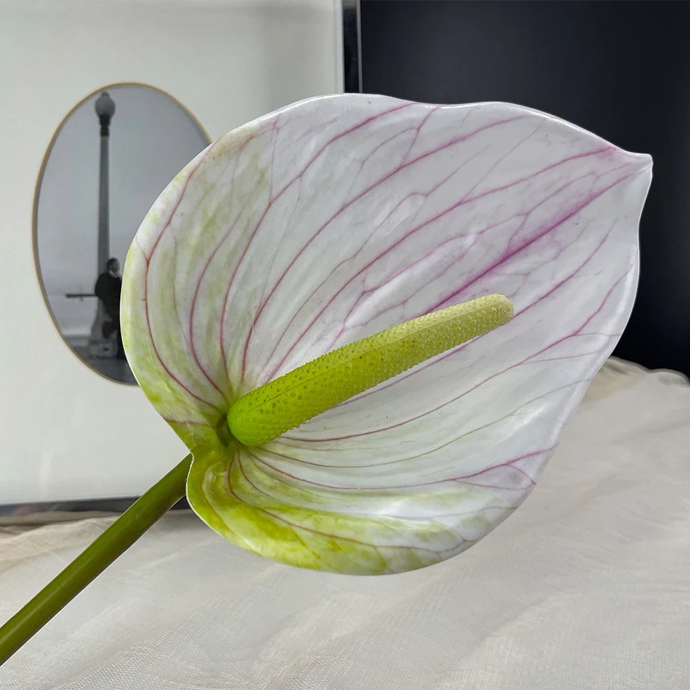 

Искусственные цветы SunMade Феникс фиолетовые