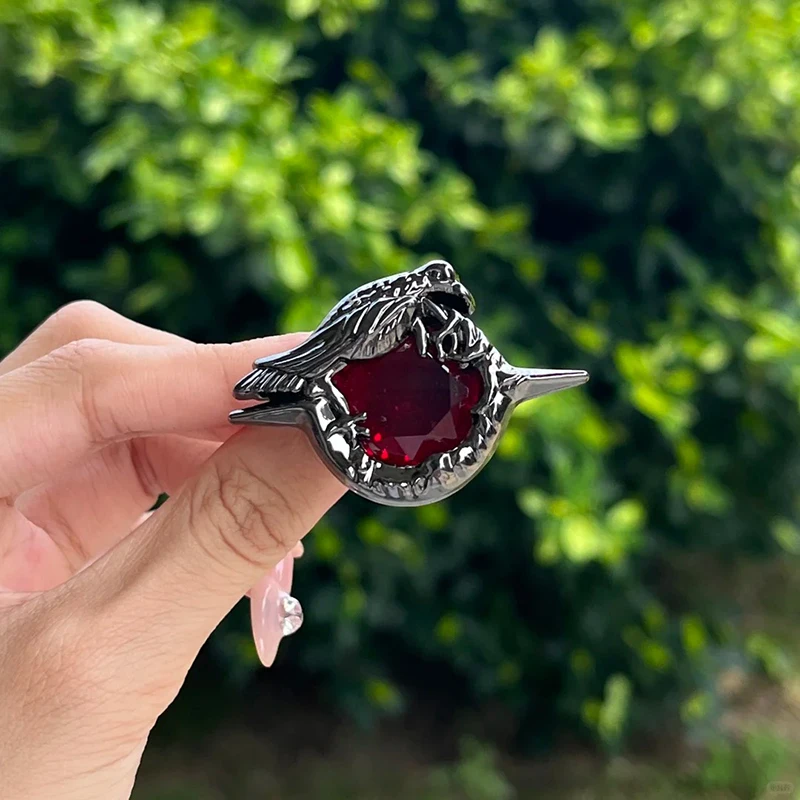 Брошь для косплея Любовь и глубокий косплей Силус унисекс значок с красным