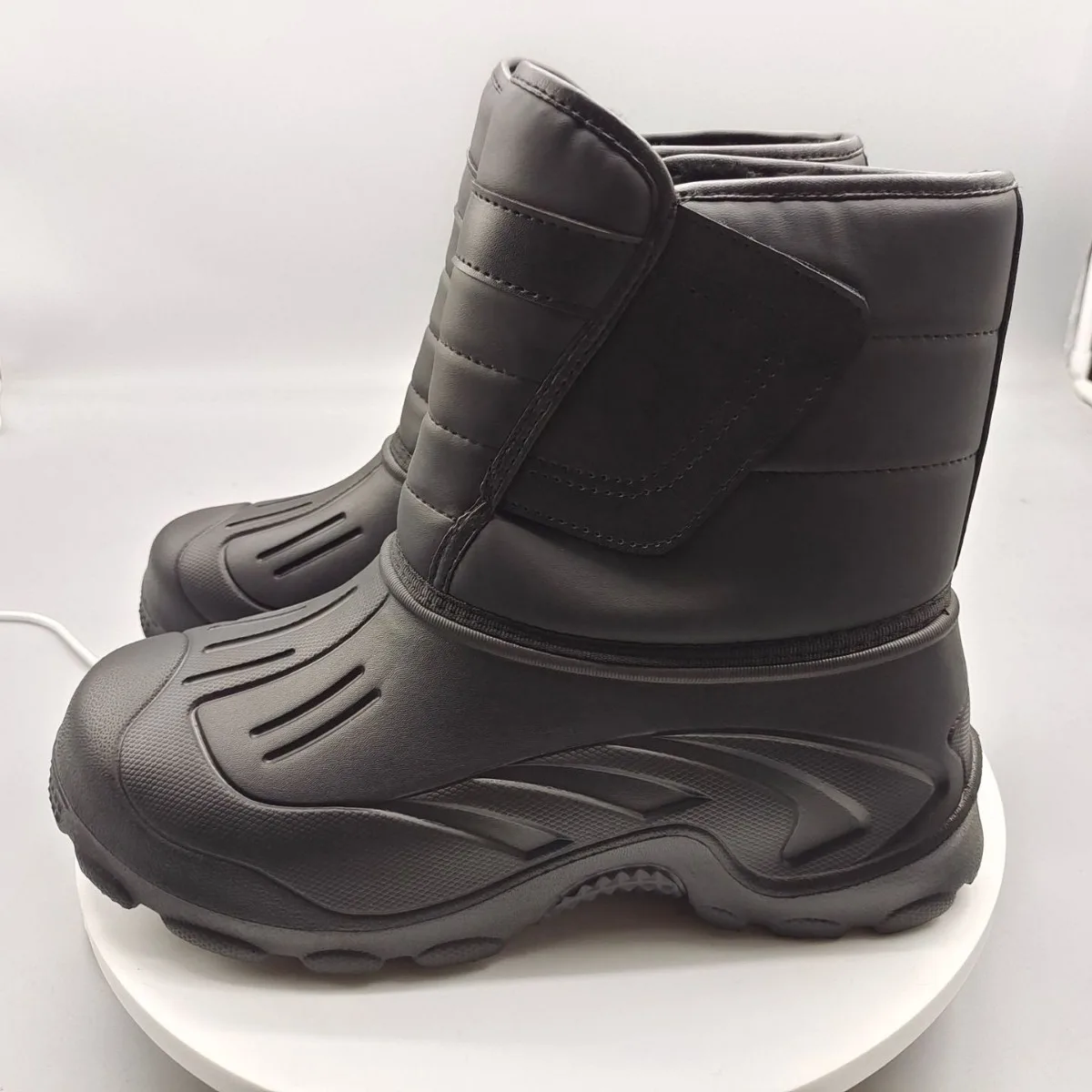 Зимние ботинки для мужчин