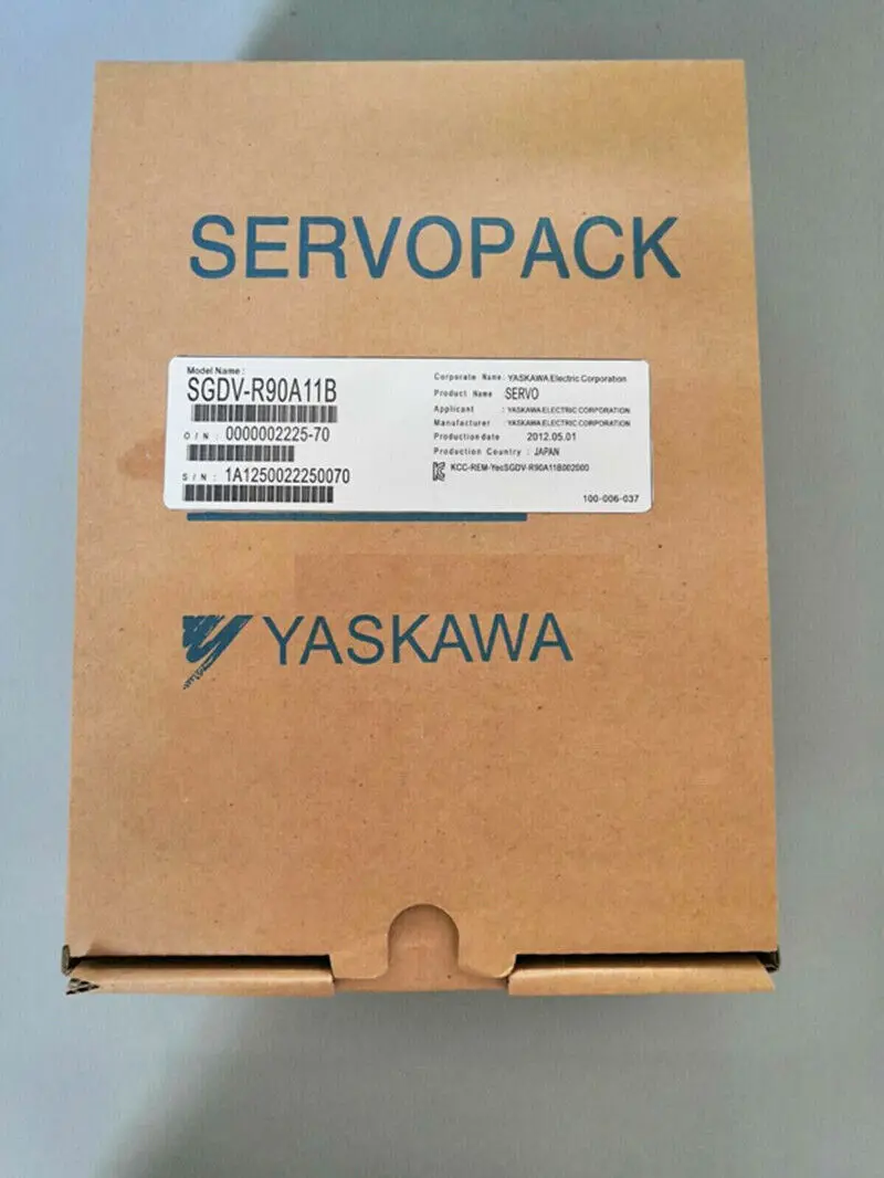 Новинка в коробке фонарь с сервоприводом Yaskawa SGDV-R90A11B