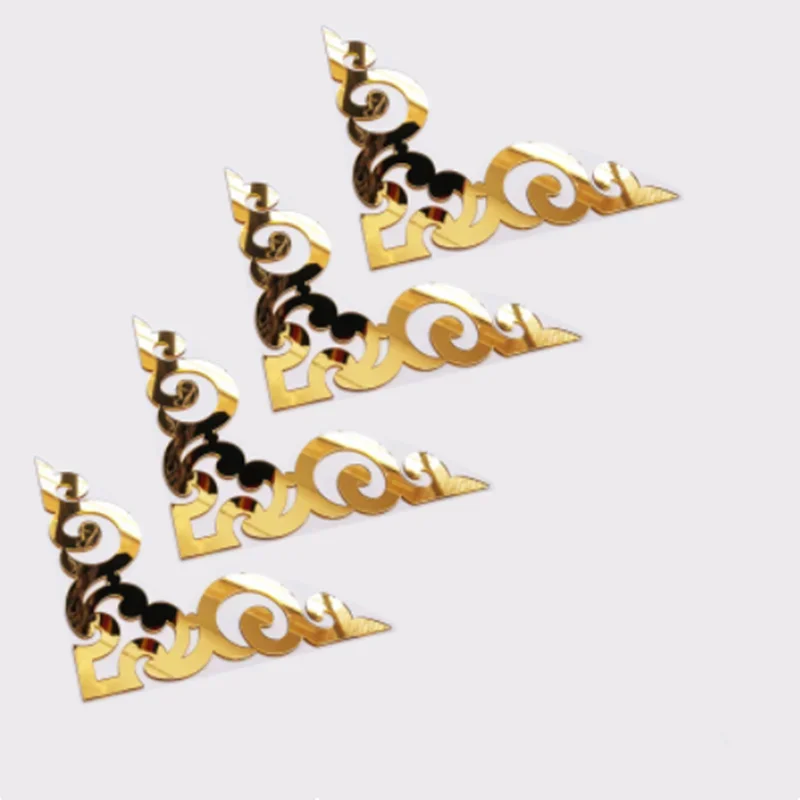 Самоклеящиеся зеркальные наклейки 3D 4 шт