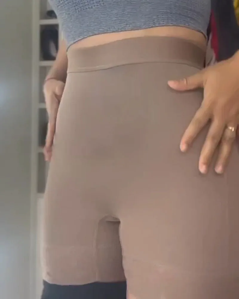 Seamless Shaping Shorts With Lace Women High Waisted Fajas Body Shaper Buttlifter Compression Pants for a Slimming Look