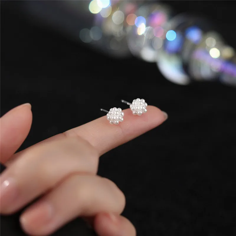 

Женские серьги-гвоздики с жемчугом, из серебра 925 пробы