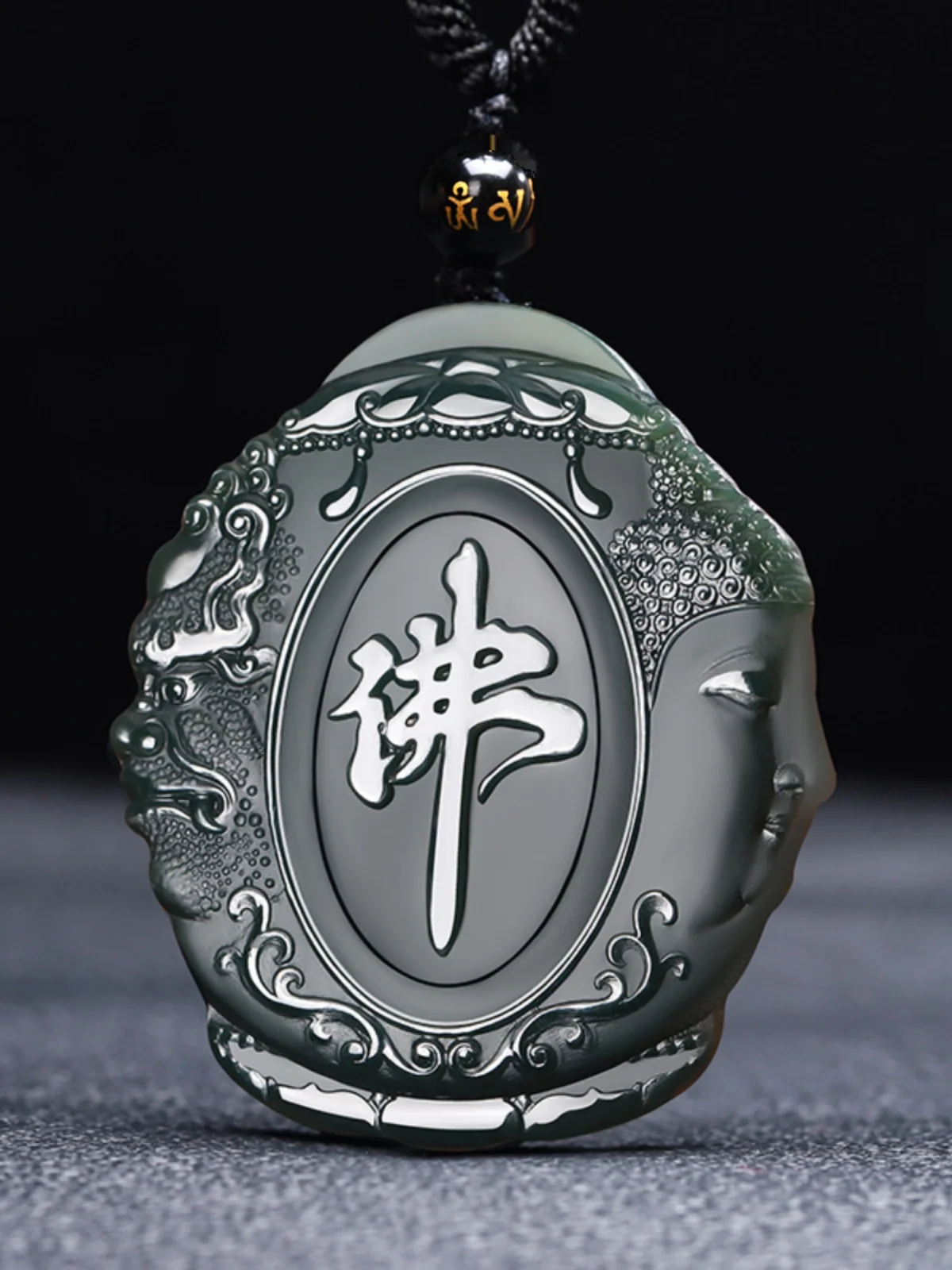 Новый подлинный нефритовый кулон Hetian между одной мысли Синьцзянский зеленый