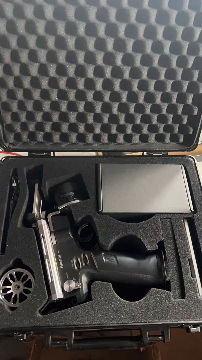 FLYSKY NB4 PRO Noble 2 4G 18CH AFHDS 3 Радиопередатчик с приемником FGR4B FGr8B для радиоуправляемого