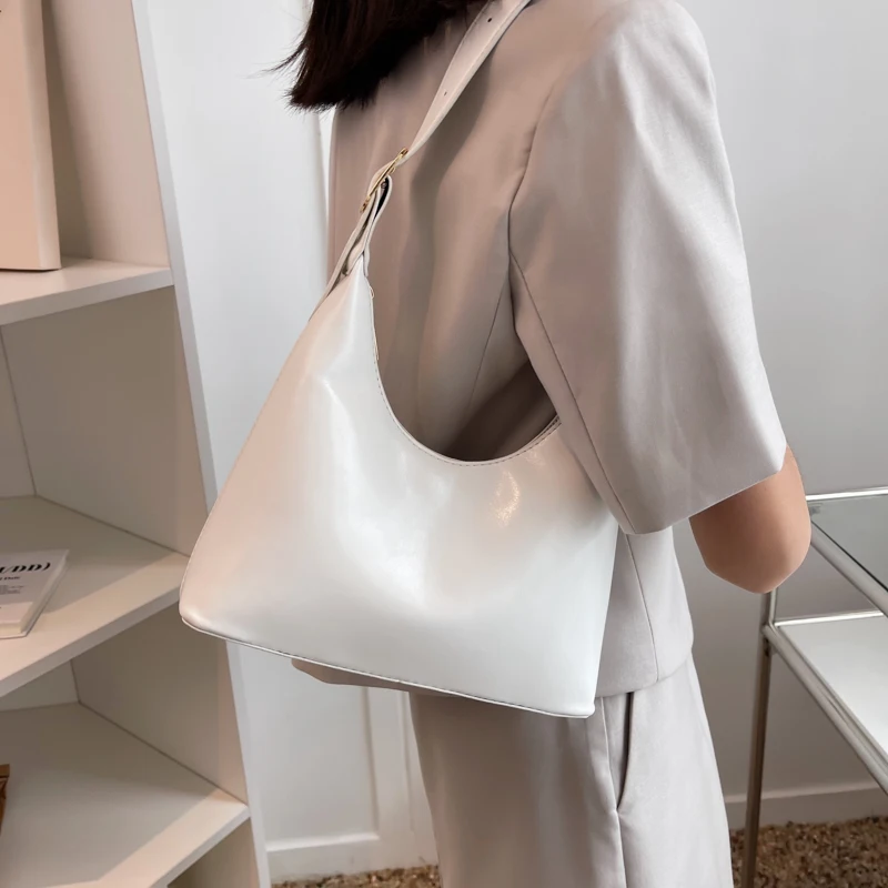 Small PU Leather Women Luxury Designer Handbags and Purses 2023 Summer Brand Fashion Vintage Zipper Half Moon Shoulder Bags