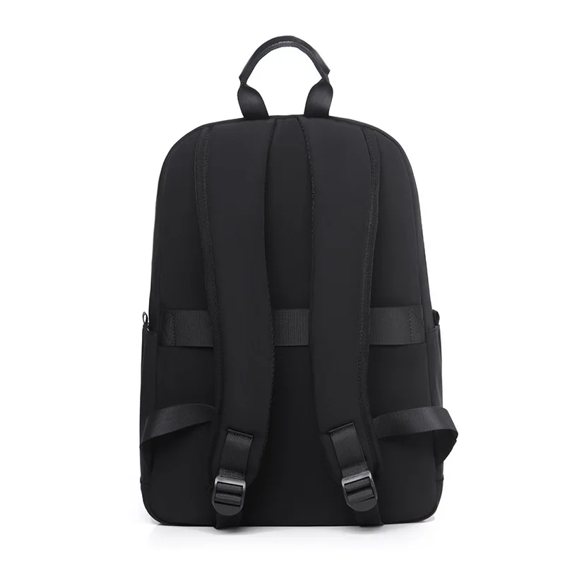 Men And Women Backpack On The Large Capacity 