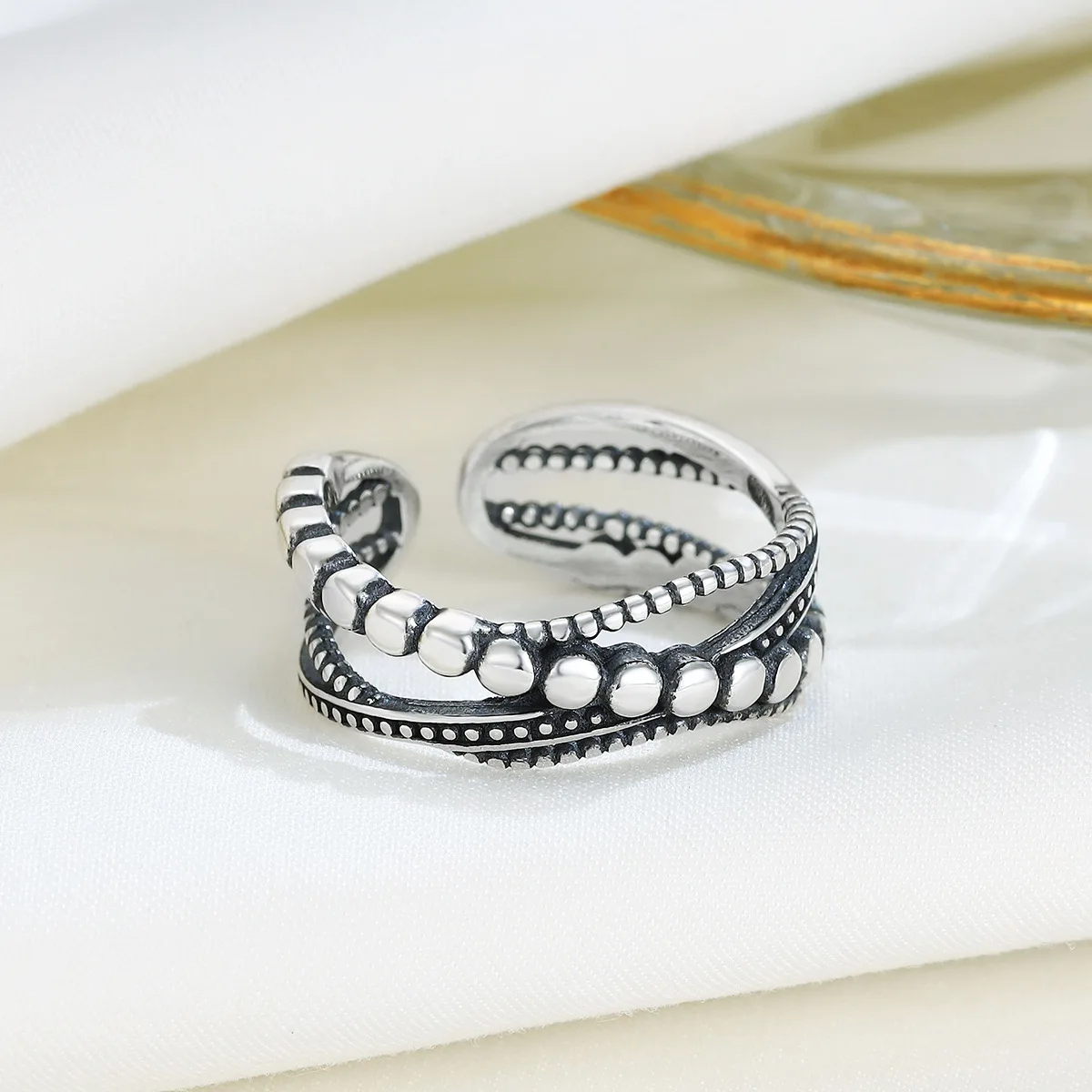 Женское винтажное Открытое кольцо в горошек из серебра пробы