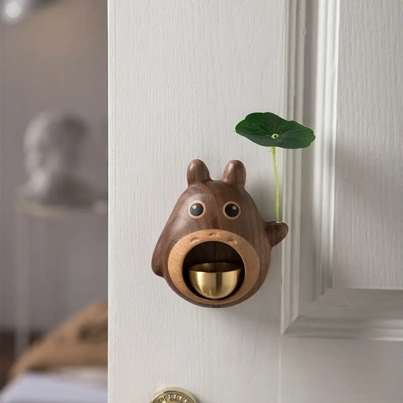 

Black Walnut Cartoon Door Bell Dopamine Wind Chime Suction Door Bell Ornament Department Housewarming Gift Home Decor Pendant
