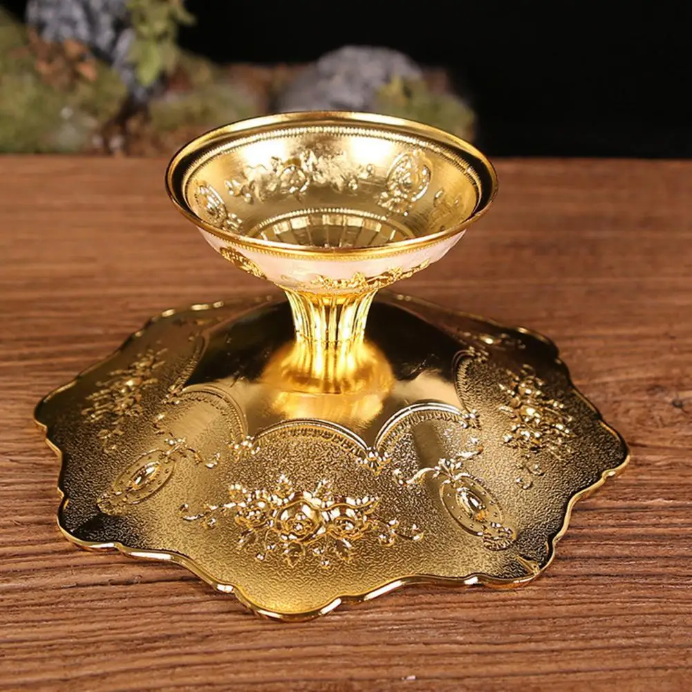 

Storage Holders Racks European Style Embossed Fruit Tray Zinc Alloy Non-slip Decorative Snack Plate Table Supplies