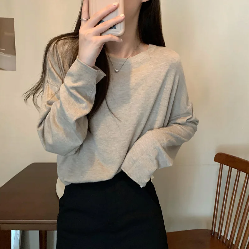 

Трикотажная осенне-зимняя свободная футболка с длинным рукавом GRAY22