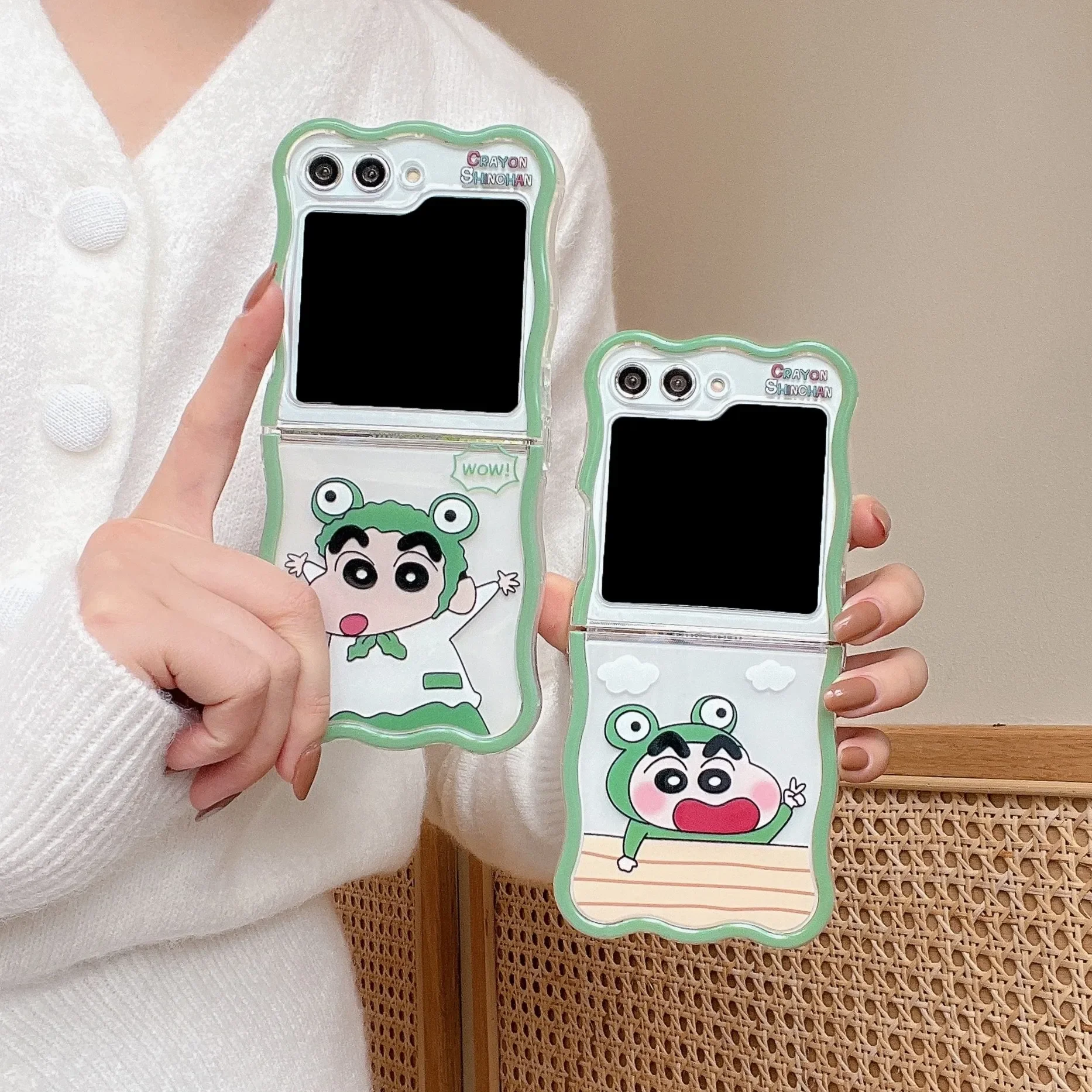 

Crayons shinchans Wavy frog texture cartoon Phone Case for Samsung Galaxy Z Flip 3 4 Hard PC Back Cover for Z Flip 5 Case Case