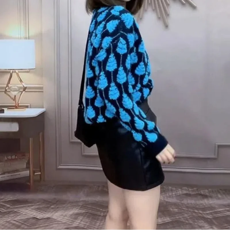 Осенне-зимний женский свитер с длинными рукавами-фонариками и геометрическим