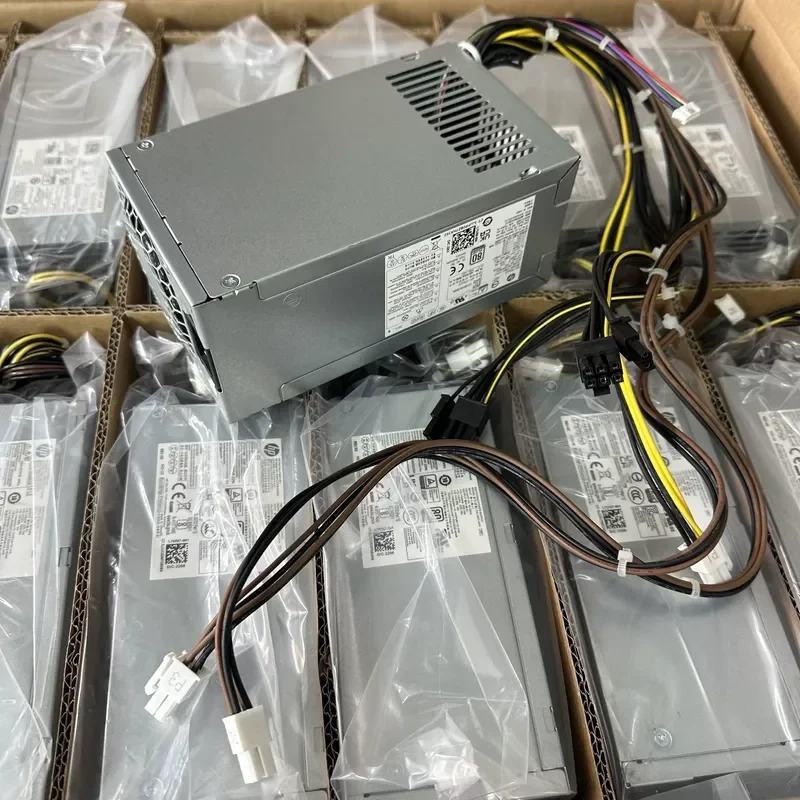 Фото Блок питания HP 550W PCK026 PA-5551-1H, заменяющий оригинальный блок питания для настольного компьютера или сервера, с высокой эффективностью и стабильным напряжением. №1
