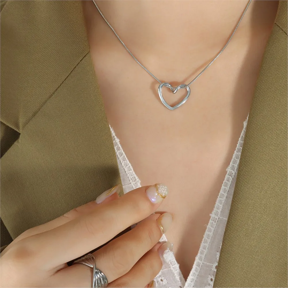 Женское ожерелье с подвеской в виде сердца из нержавеющей стали