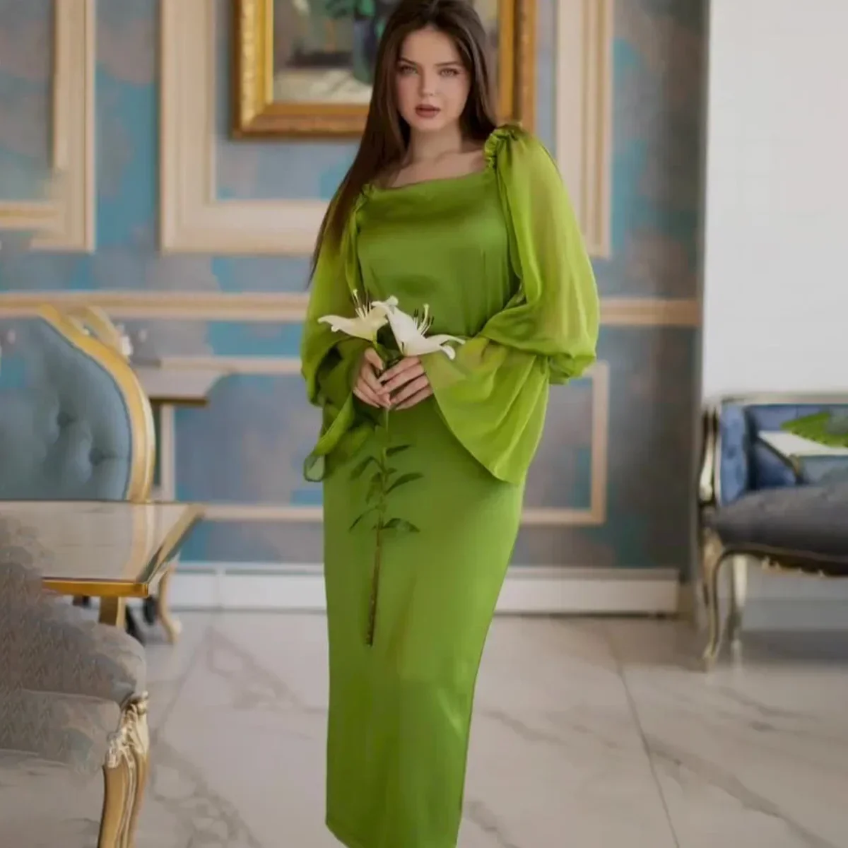 Женское вечернее платье