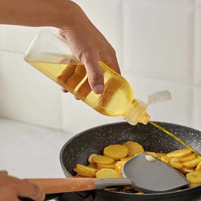 

NEW Oil Bottle Squeeze Condiment Bottles Oil Spray Bottle Cooking Baking Ketchup Mustard Olive Oil BBQ Kitchen Dispenser Bottle