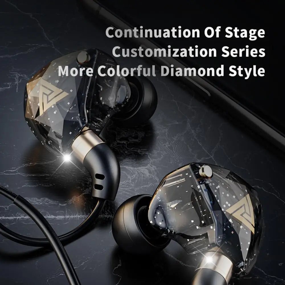 

In-ear Wired Earphones Dynamic Heavy Bass 3.5mm HIFI Steoro with Mic Wired Headphones for Sport