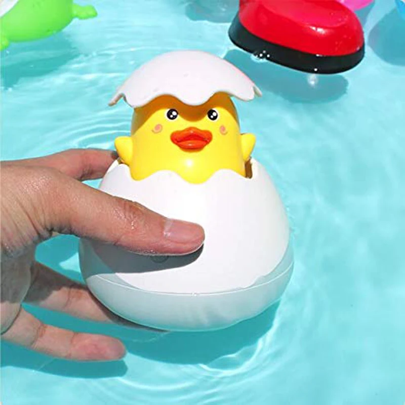 Children Baby Bathing Toy  Penguin Egg Water Spray Sprinkler  Kids Swimming Water Clockwork Toys Bathroom Sprinkling Shower Toy