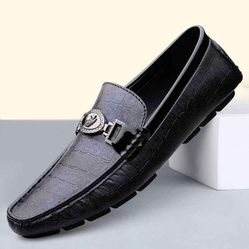 

2022 New Fashion Men Moccasins Luxury Wedding Groom Formal Dress Loafers Comfortable Men Cause Shoes Moccasins Business Shoes